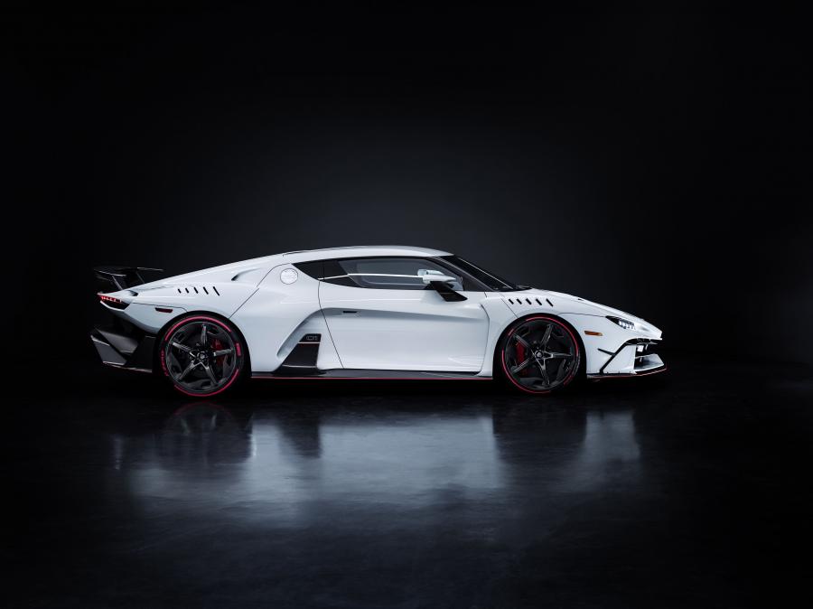  ItalDesign Zerouno 2017 года  (фото 17 из 40)